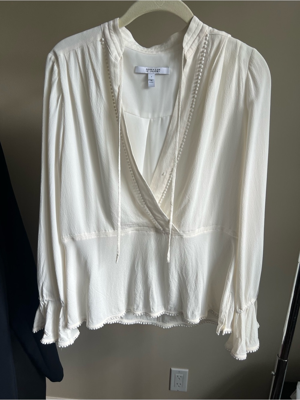 10 Crosby Derek Lam Ivory Peasant Blouse with Tie V-Neck